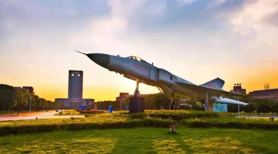 南昌航空大学