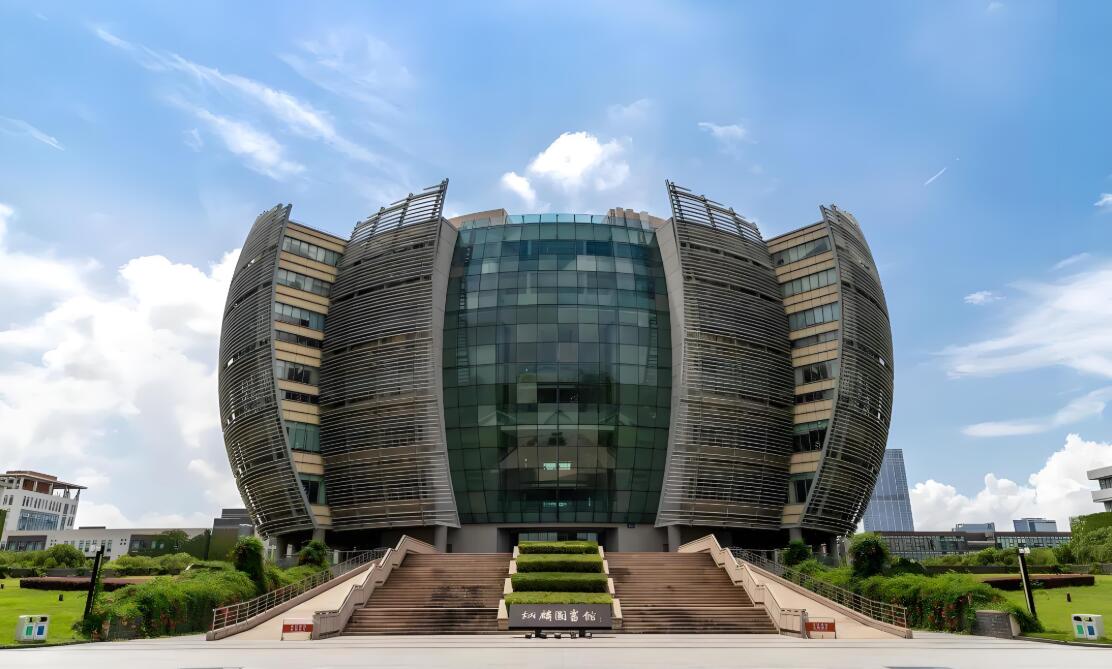苏州大学