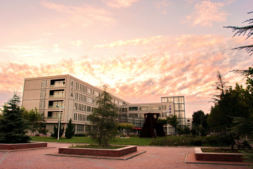 天津职业技术师范大学